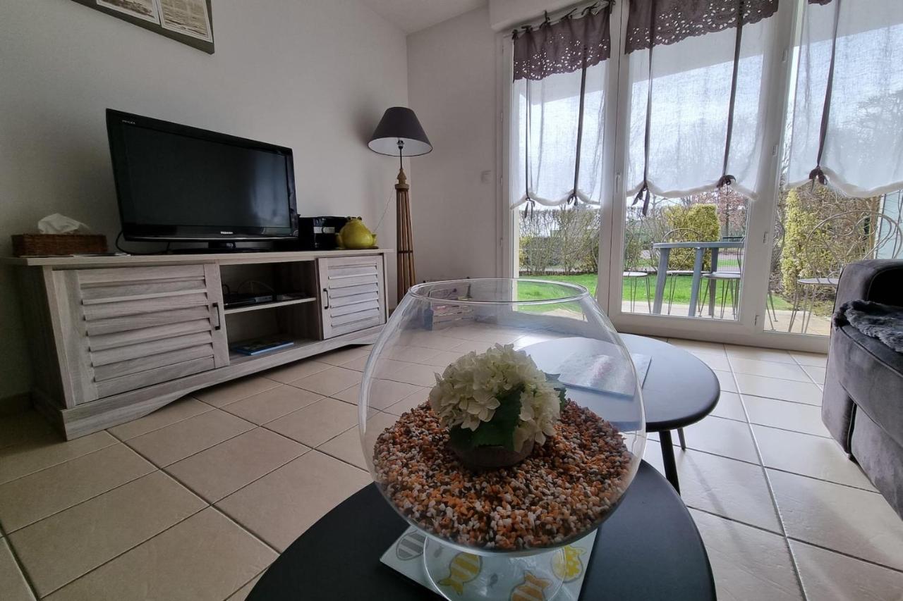 Quiet Apartment With Garden And Optical Fiber Cabourg Kültér fotó